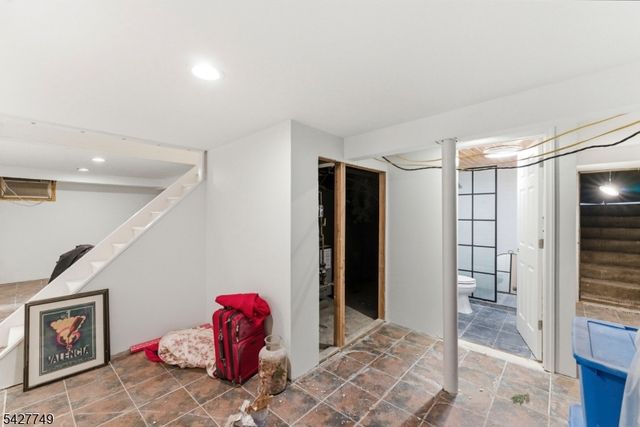 1115 Tuxedo Sq, Teaneck Twp., NJ 07666