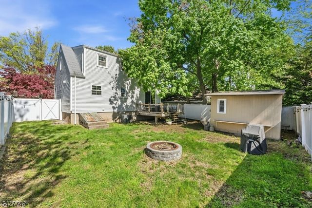 1115 Tuxedo Sq, Teaneck Twp., NJ 07666