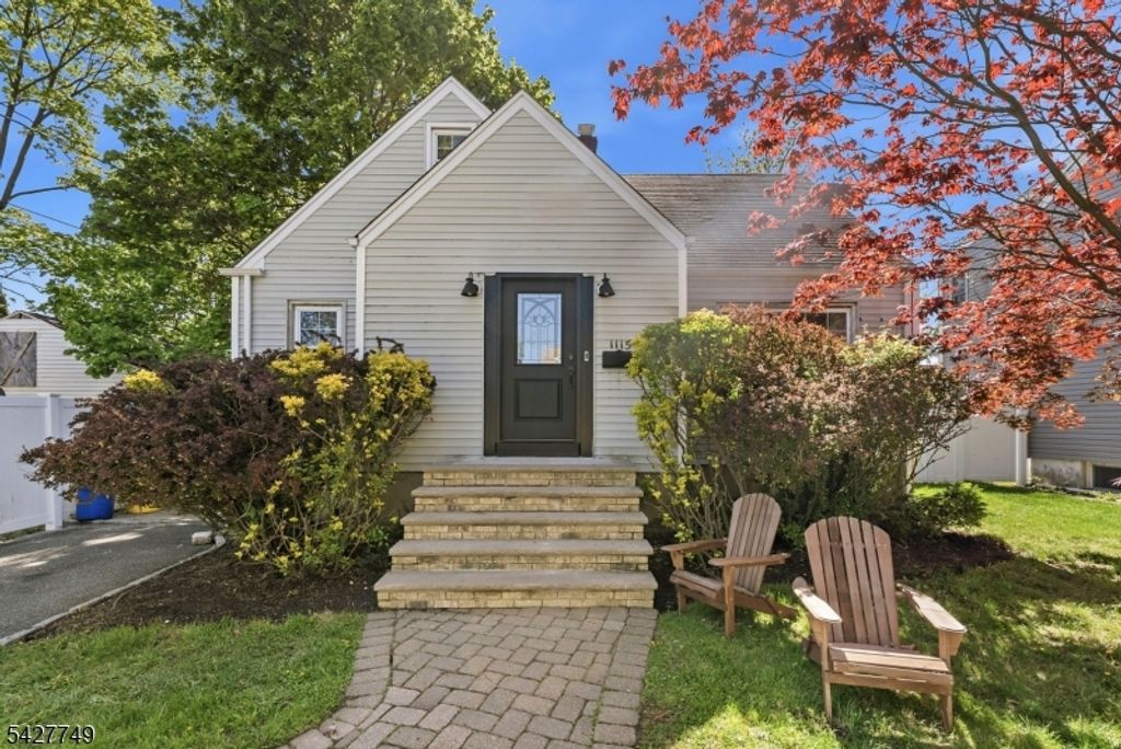 1115 Tuxedo Sq, Teaneck Twp., NJ 07666