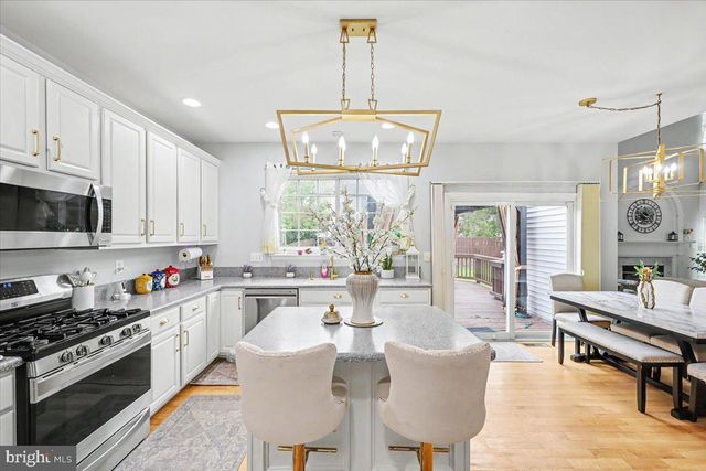9060 SAINSBURY CT, Bristow, VA 20136