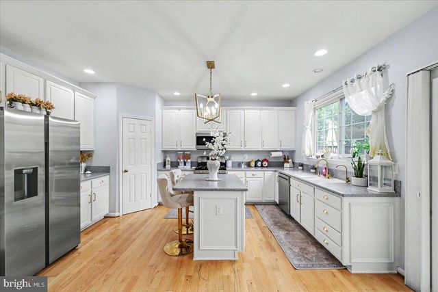 9060 SAINSBURY CT, Bristow, VA 20136