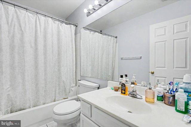 9060 SAINSBURY CT, Bristow, VA 20136
