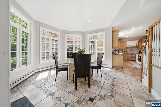 43 Walsh Drive, Mahwah, NJ 07430