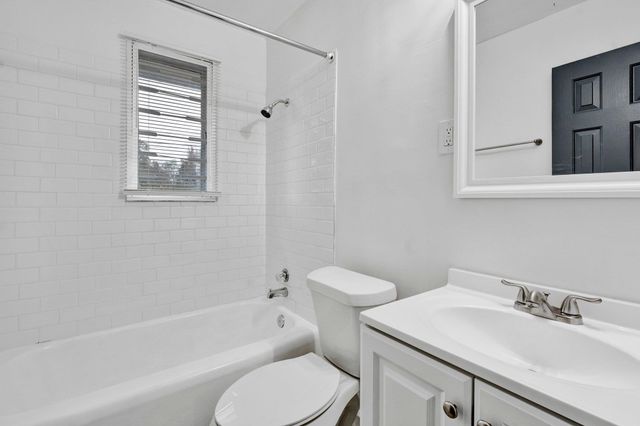 2877 BREWER AVE, Memphis, TN 38114