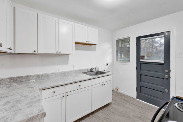 2877 BREWER AVE, Memphis, TN 38114