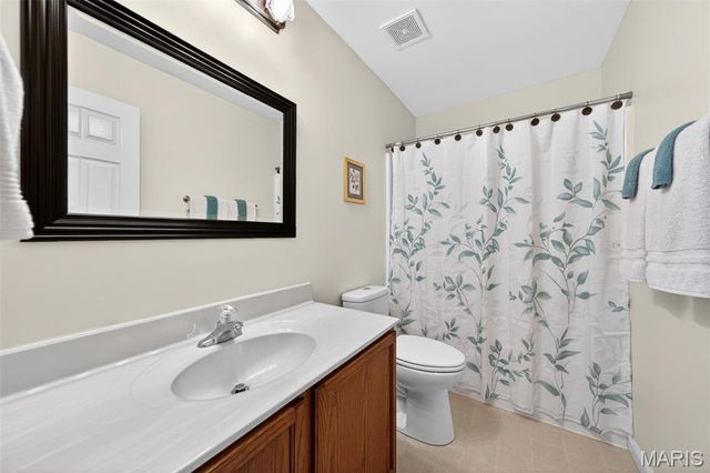 40 Double Creek Court, Wentzville, MO 63385