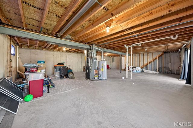 40 Double Creek Court, Wentzville, MO 63385