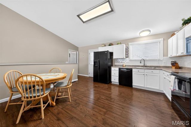 40 Double Creek Court, Wentzville, MO 63385