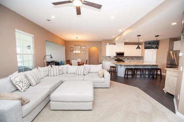 100 Fawn Hill Drive, Simpsonville, SC 29681