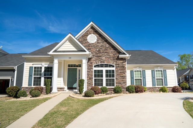 100 Fawn Hill Drive, Simpsonville, SC 29681