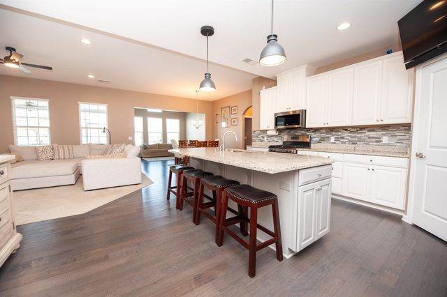 100 Fawn Hill Drive, Simpsonville, SC 29681