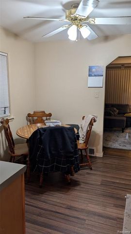 26431 Clancy Street, Roseville, MI 48066