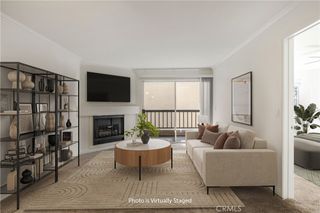 5535 Canoga Avenue 218, Woodland Hills, CA 91367