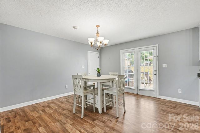 353 Woodlawn Avenue, Mount Holly, NC 28120
