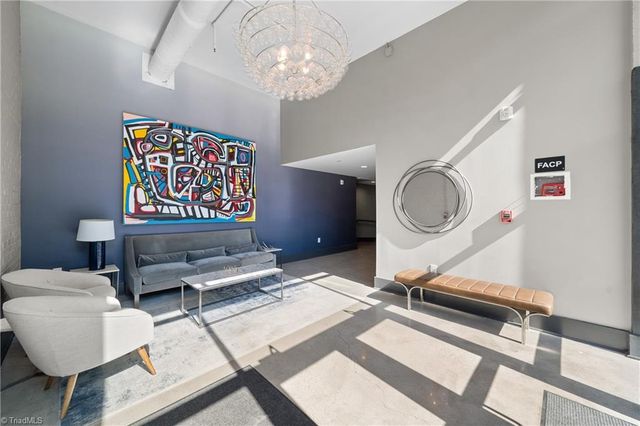 400 W 4th Street 508, Winston-salem, NC 27101