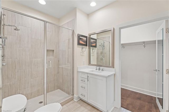400 W 4th Street 508, Winston-salem, NC 27101