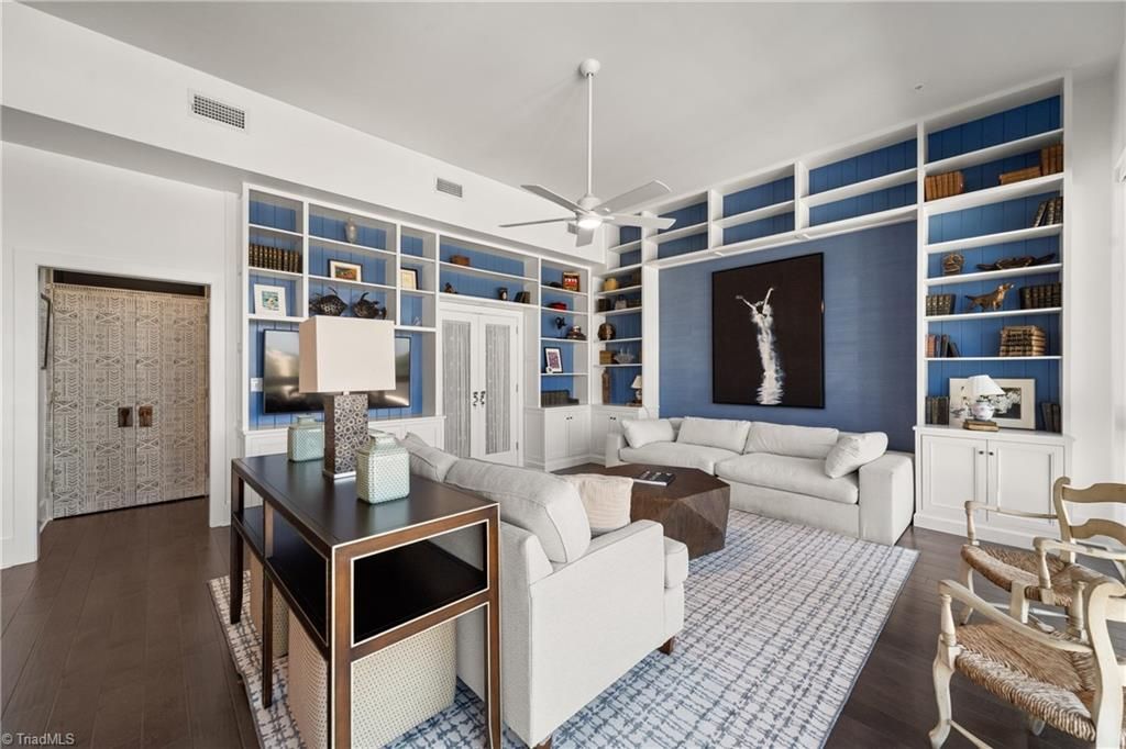 400 W 4th Street 508, Winston-salem, NC 27101