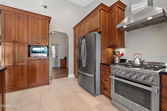 2766 Denise Street, Newbury Park, CA 91320