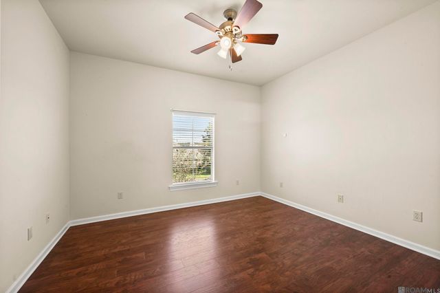 11372 Pleasant Knoll Dr, Denham Springs, LA 70726