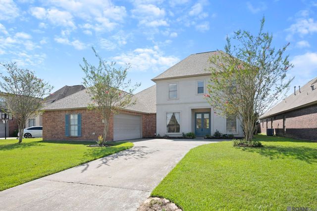 11372 Pleasant Knoll Dr, Denham Springs, LA 70726