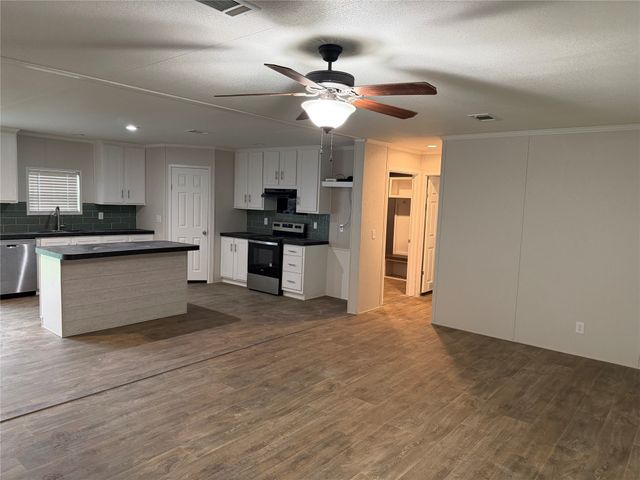 410 County Road 2122, Canton, TX 75103