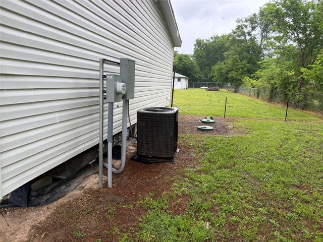 410 County Road 2122, Canton, TX 75103