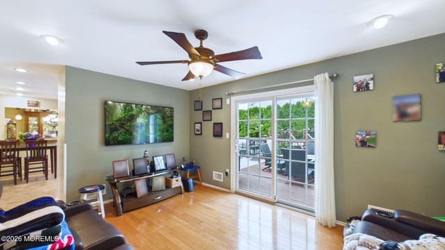 21 Netty Street, Howell, NJ 07731