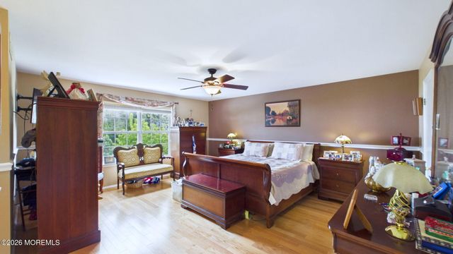 21 Netty Street, Howell, NJ 07731