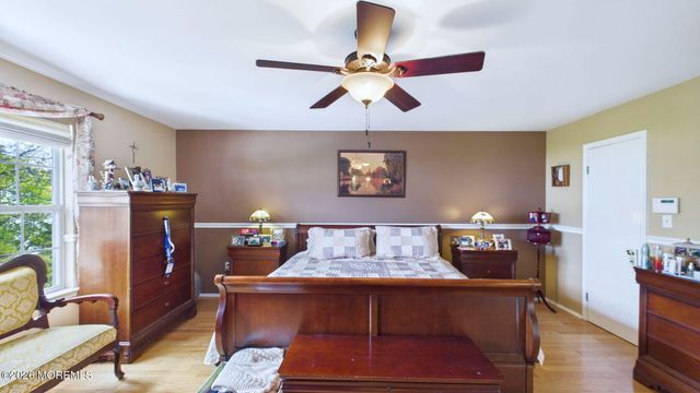 21 Netty Street, Howell, NJ 07731