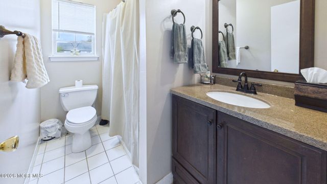 21 Netty Street, Howell, NJ 07731