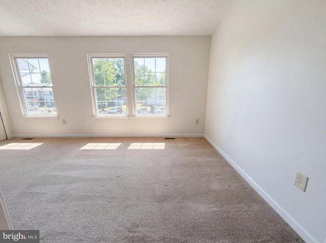 5812 SPRINGFISH PL, Waldorf, MD 20603