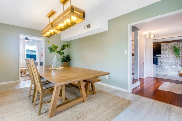 4261 Obregon Dr, Pensacola, FL 32504