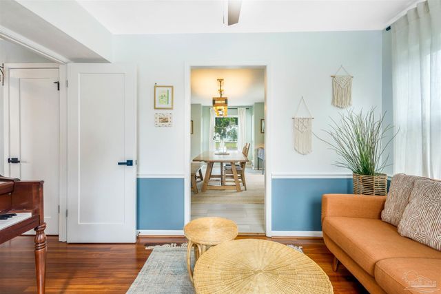 4261 Obregon Dr, Pensacola, FL 32504