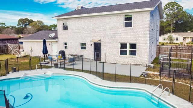 4261 Obregon Dr, Pensacola, FL 32504