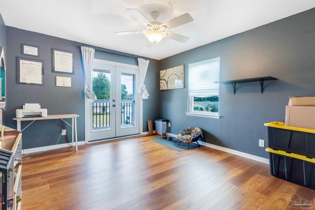 4261 Obregon Dr, Pensacola, FL 32504