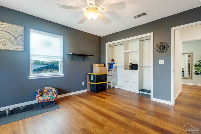 4261 Obregon Dr, Pensacola, FL 32504