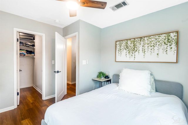 4261 Obregon Dr, Pensacola, FL 32504