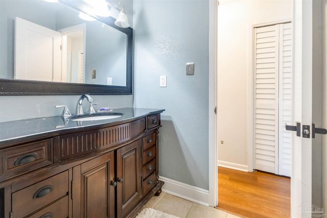 4261 Obregon Dr, Pensacola, FL 32504