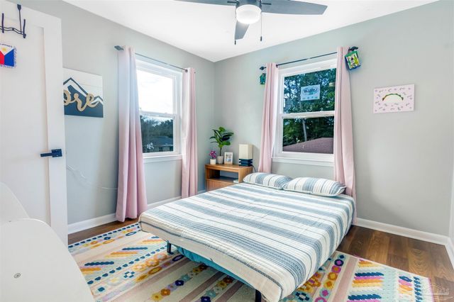 4261 Obregon Dr, Pensacola, FL 32504