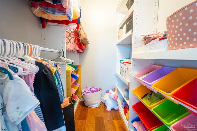 4261 Obregon Dr, Pensacola, FL 32504