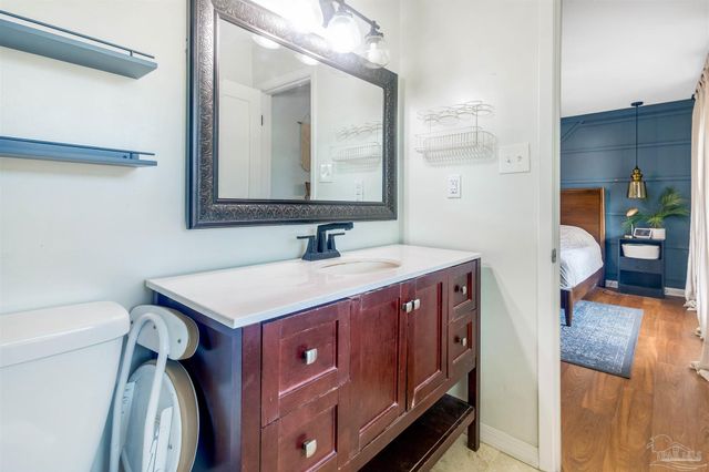 4261 Obregon Dr, Pensacola, FL 32504