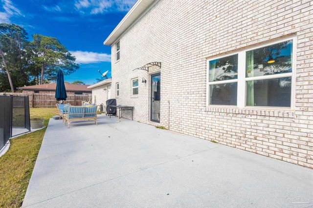 4261 Obregon Dr, Pensacola, FL 32504