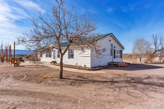 340 12th St, Penrose, CO 81240