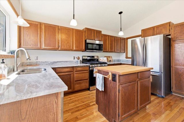3836 Westbury Lane, Eagan, MN 55123