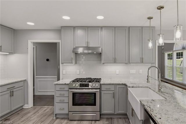 1406 Spring Tree Court, High Point, NC 27265