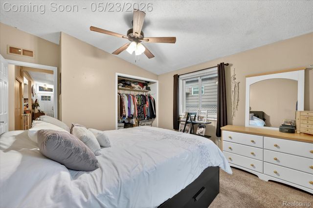 19033 Gillman Street, Livonia, MI 48152