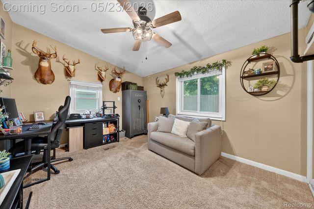 19033 Gillman Street, Livonia, MI 48152