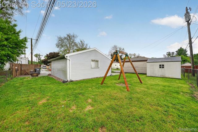 19033 Gillman Street, Livonia, MI 48152