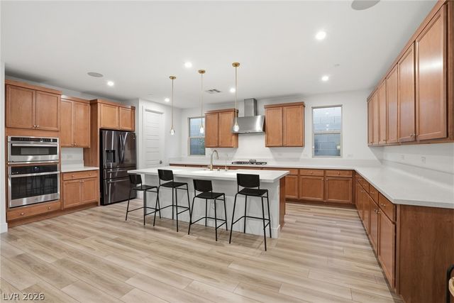 1917 Regal Bluff Drive, Henderson, NV 89052