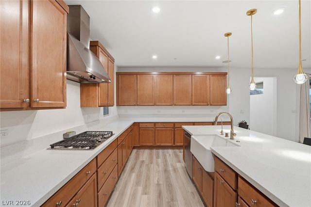 1917 Regal Bluff Drive, Henderson, NV 89052